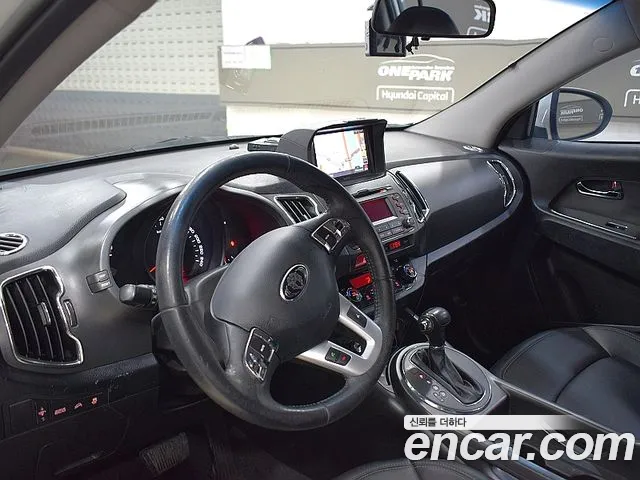 Kia Sportage 2011 — фото 4