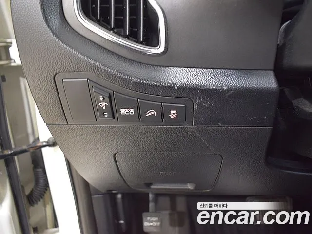 Kia Sportage 2011 — фото 10