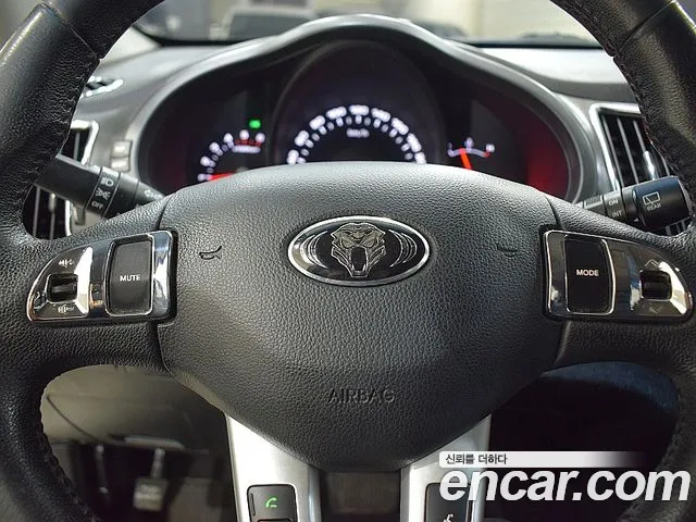 Kia Sportage 2011 — фото 13