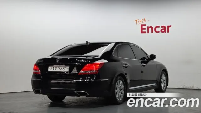 Hyundai Equus 2010 — фото 2