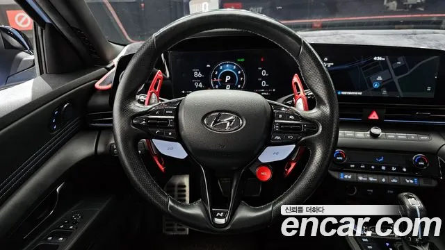Hyundai AVANTE 2022 — фото 16