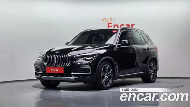 BMW X5 2021 — фото 1