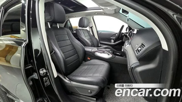 Mercedes-Benz GLE-Class 2022 — фото 11