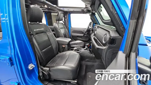 Jeep Wrangler 2022 — фото 11