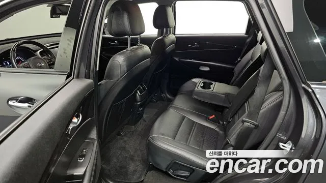 Kia Sorento 2016 — фото 11