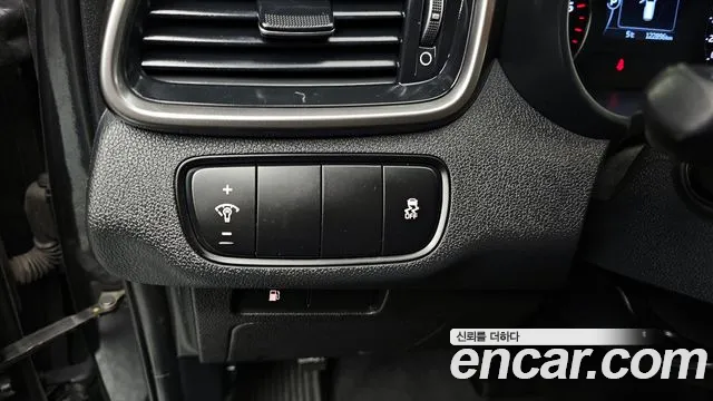 Kia Sorento 2016 — фото 13