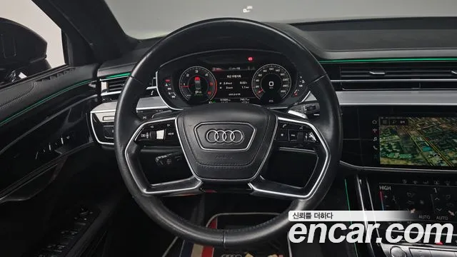 Audi A8 2020 — фото 12