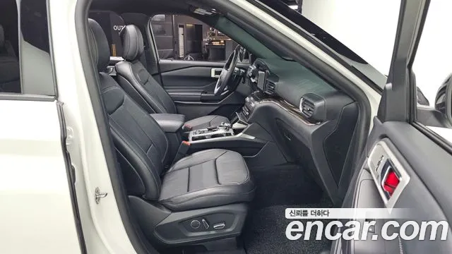 Ford Explorer 2020 — фото 12