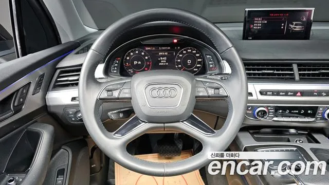 Audi Q7 2019 — фото 15