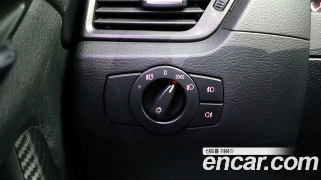 BMW X1 2010 — фото 15