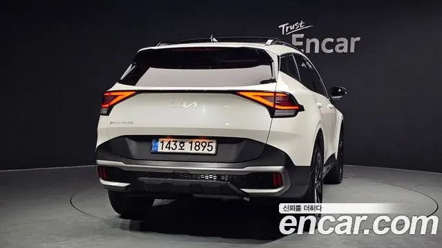 Kia Sportage 2022 — фото 4