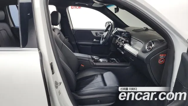 Mercedes-Benz GLB-Class 2021 — фото 11