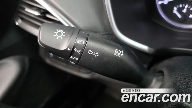 Hyundai Santafe 2019 — фото 17
