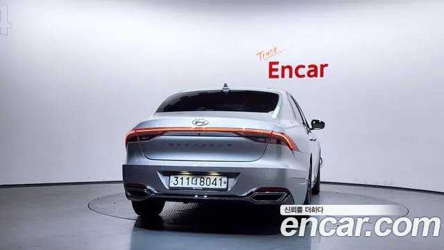 Hyundai Grandeur 2020 — фото 4