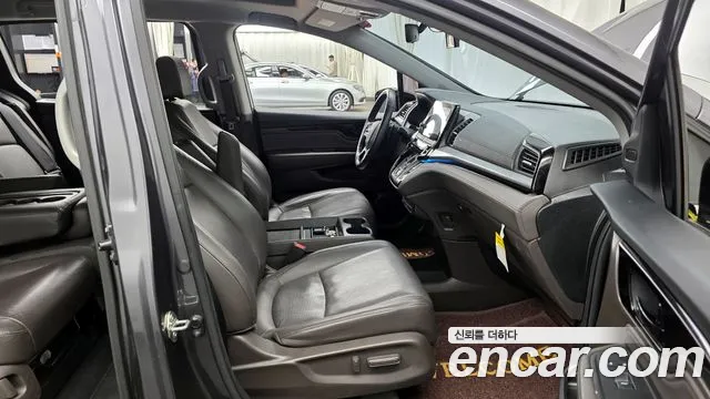 Honda Odyssey 2019 — фото 11