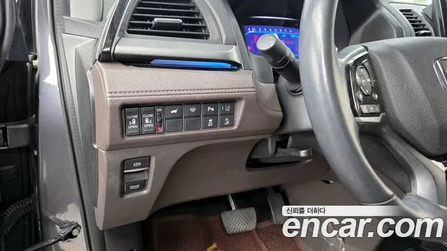 Honda Odyssey 2019 — фото 16