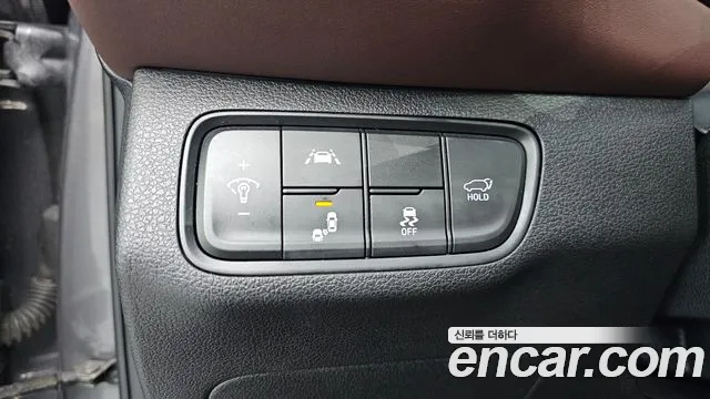 Hyundai Santafe 2019 — фото 16