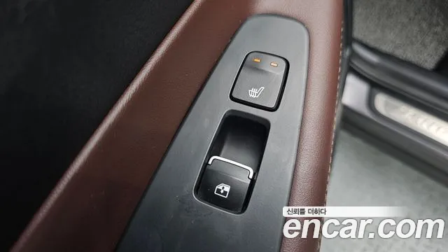 Hyundai Santafe 2019 — фото 17