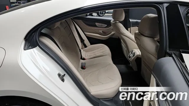 Mercedes-Benz CLS-Class 2019 — фото 11