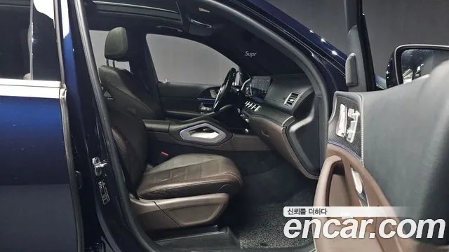 Mercedes-Benz GLS-Class 2022 — фото 10
