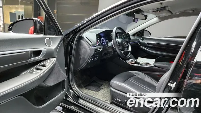 Hyundai Sonata 2022 — фото 11