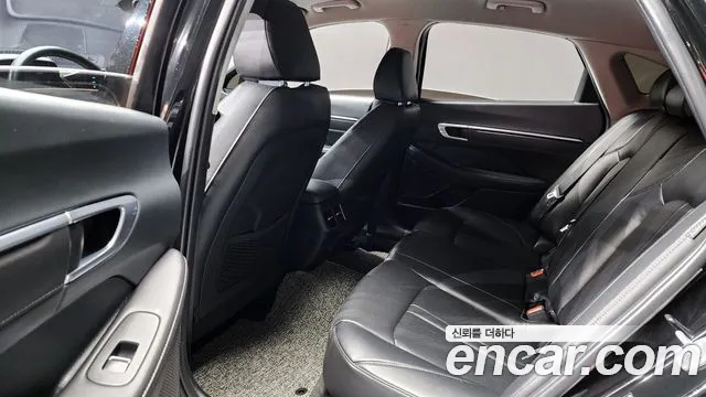Hyundai Sonata 2022 — фото 14
