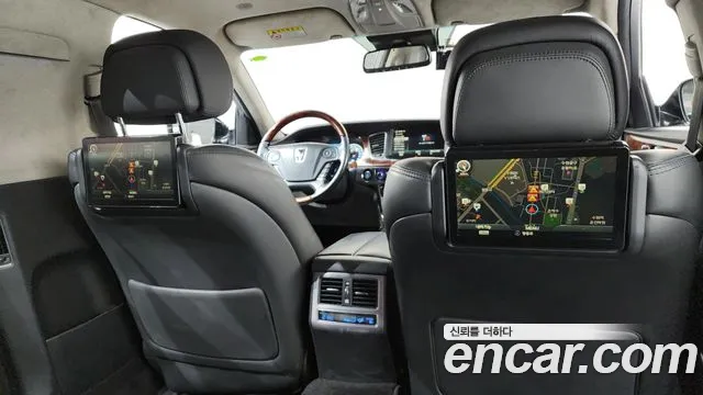 Hyundai Equus 2014 — фото 18