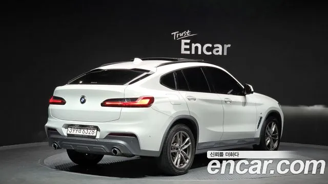 BMW X4 2021 — фото 2