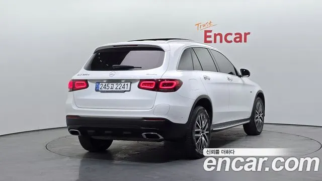 Mercedes-Benz GLC-Class 2021 — фото 2