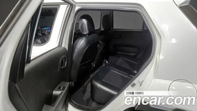 Hyundai Casper 2023 — фото 11
