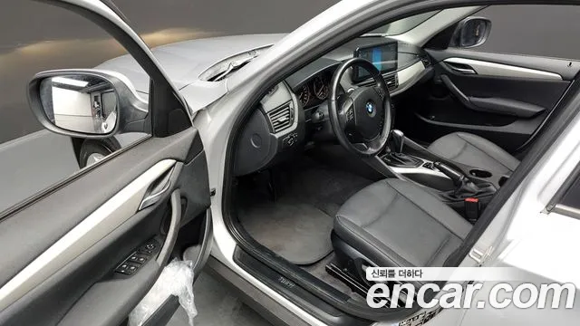 BMW X1 2011 — фото 12