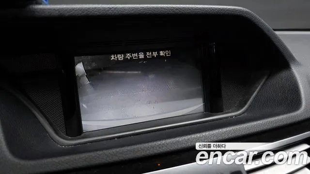 Mercedes-Benz E-Class 2014 — фото 15
