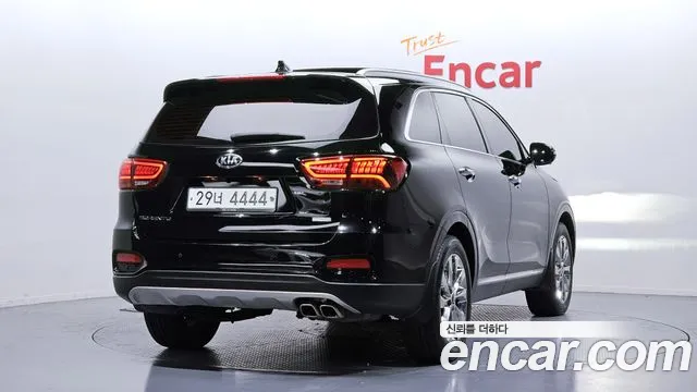 Kia Sorento 2019 — фото 2