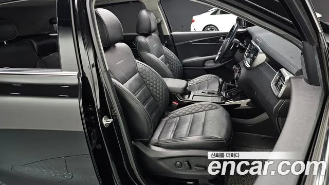 Kia Sorento 2019 — фото 10