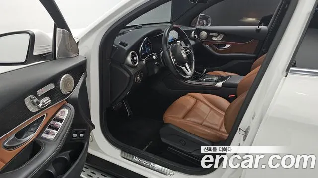 Mercedes-Benz GLC-Class 2021 — фото 11