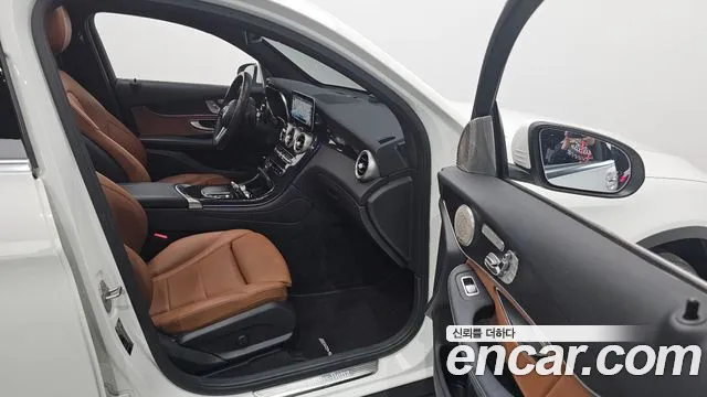 Mercedes-Benz GLC-Class 2021 — фото 12