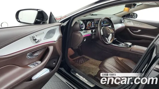 Mercedes-Benz CLS-Class 2019 — фото 10