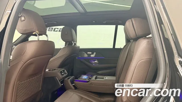 Mercedes-Benz GLS-Class 2022 — фото 18