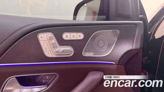Mercedes-Benz GLS-Class 2022 — фото 19