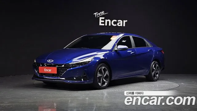 Hyundai AVANTE 2021 — фото 1