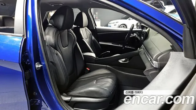 Hyundai AVANTE 2021 — фото 10