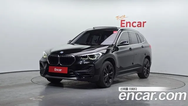 BMW X1 2020 — фото 1