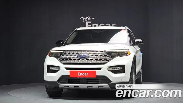 Ford Explorer 2021 — фото 3