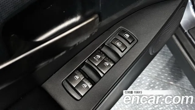 KG_Mobility_Ssangyong KORANDO 2016 — фото 13