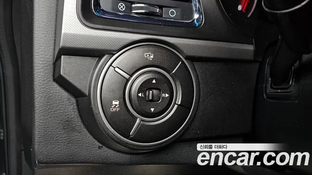 KG_Mobility_Ssangyong KORANDO 2016 — фото 14