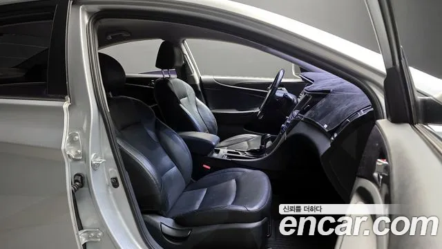 Hyundai Sonata 2014 — фото 10