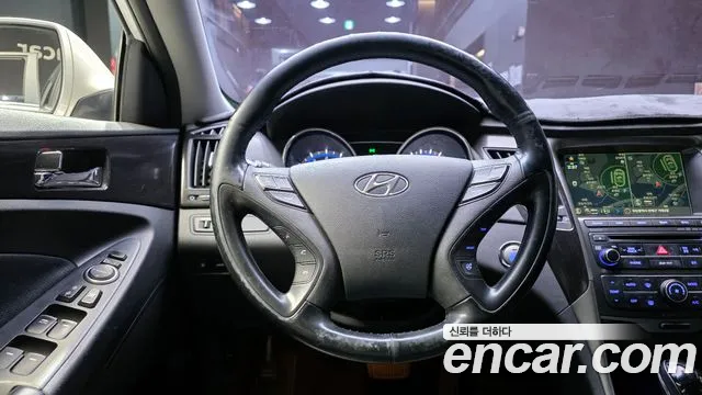 Hyundai Sonata 2014 — фото 13
