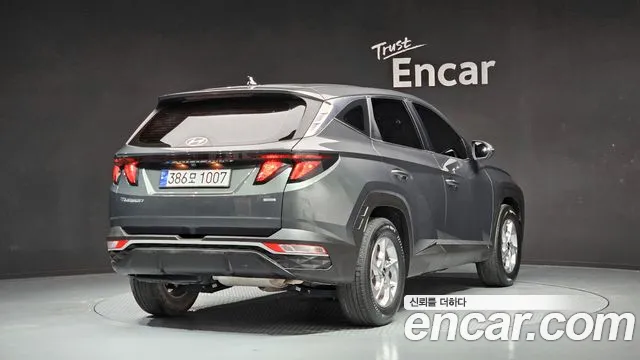 Hyundai Tucson 2023 — фото 2