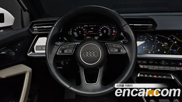 Audi A3 2023 — фото 13