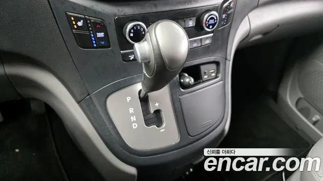 Hyundai Starex 2018 — фото 9